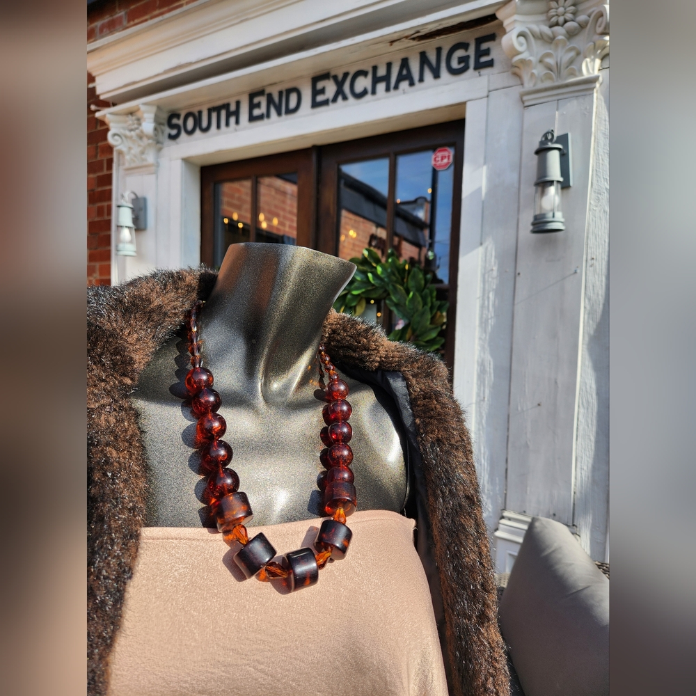 ✨️Chunky Vintage Brown Lucite Necklace - Tortoiseshell✨️